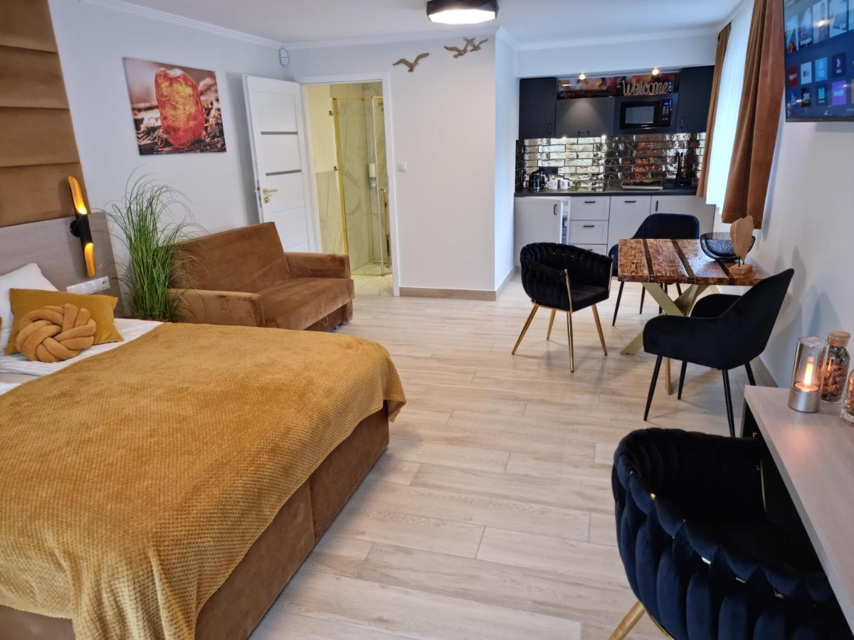 포비에로보 Ambre Mare - Wypoczynek Pod Palmami B&B 외부 사진